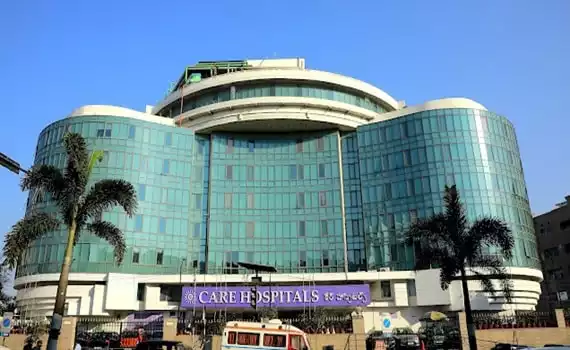 care_hospitals_banjara_hills_building-min